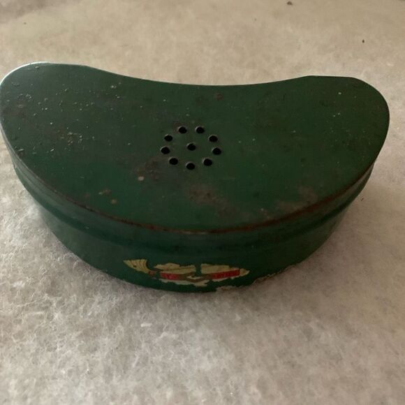 Vintage Horrocks Ibbotson Green Metal Bait Box - Picture 1 of 7